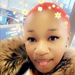 Meet your Posher, Keneisha